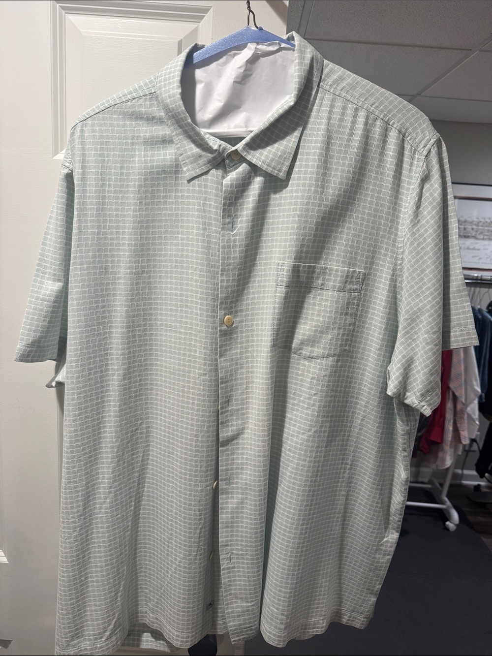 Tommy Bahama Men's Light Green checkered Short-Sleeve Button-Up Shirt
